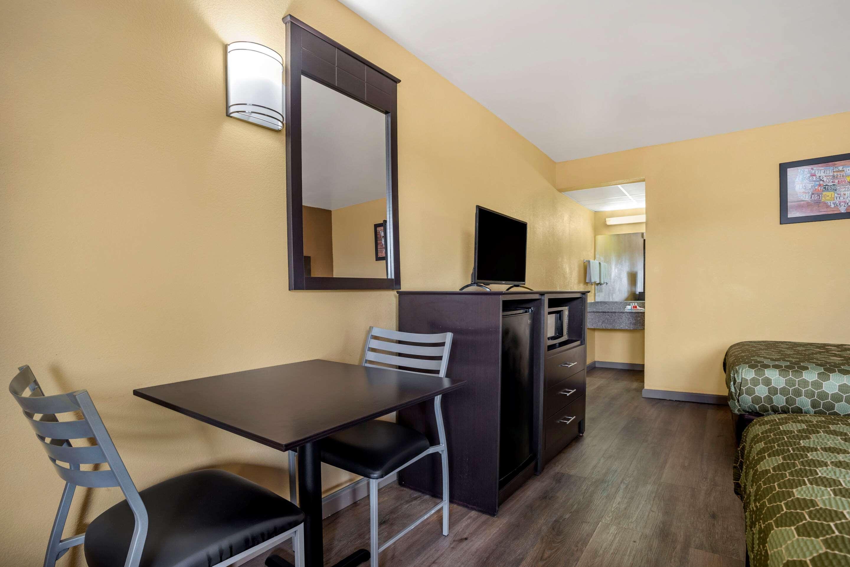 Econo Lodge Easton Route 50 Buitenkant foto